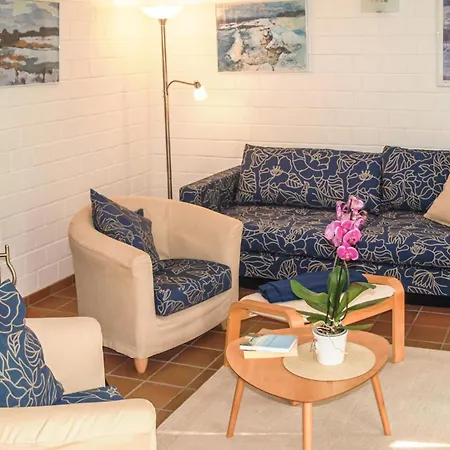 Appartement 2 Bedroom Amazing In *
